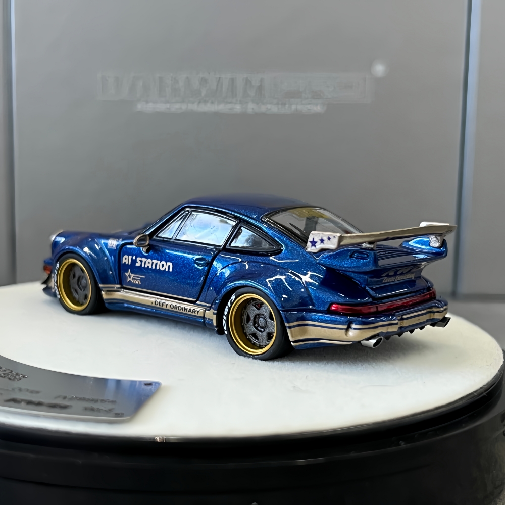 PGM 1:64 RWB964 A1 STATION Die - Golf Clubs recension och pris